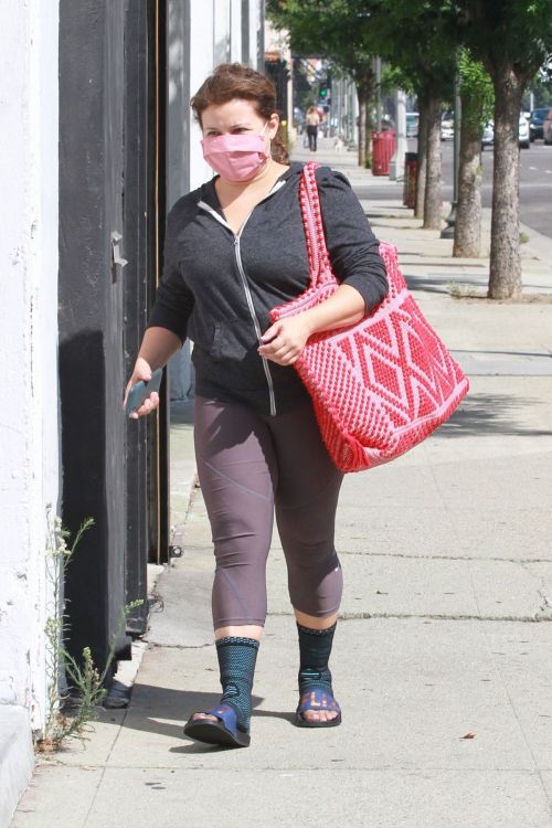 Justina Machado at DWTS Studio in Los Angeles 2020/09/20 3