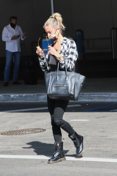 Kristin Cavallari at LAX Airport in Los Angeles 2020/09/19