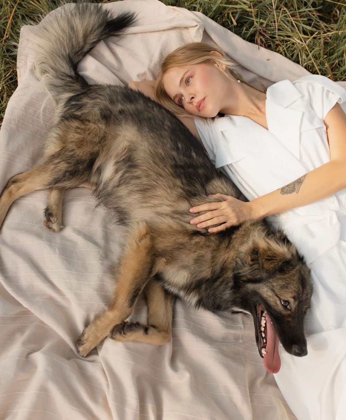 Anastasiya Shcheglova Photoshoot with Dog for Fashion Dobro 2020 Issue 1