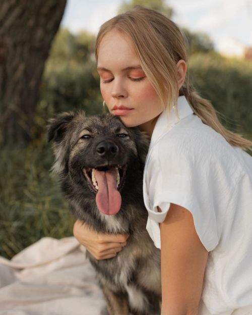 Anastasiya Shcheglova Photoshoot with Dog for Fashion Dobro 2020 Issue 3