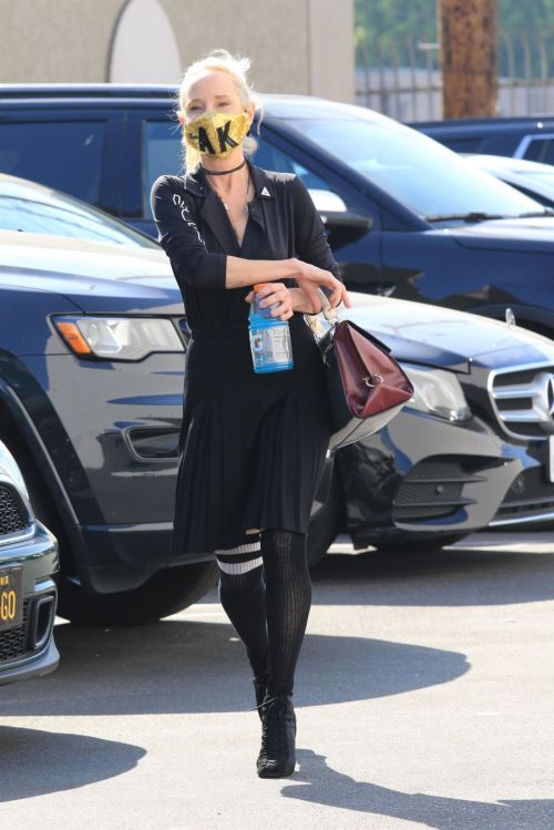 Anne Heche at a Dance Studio in Los Angeles 2020/10/02