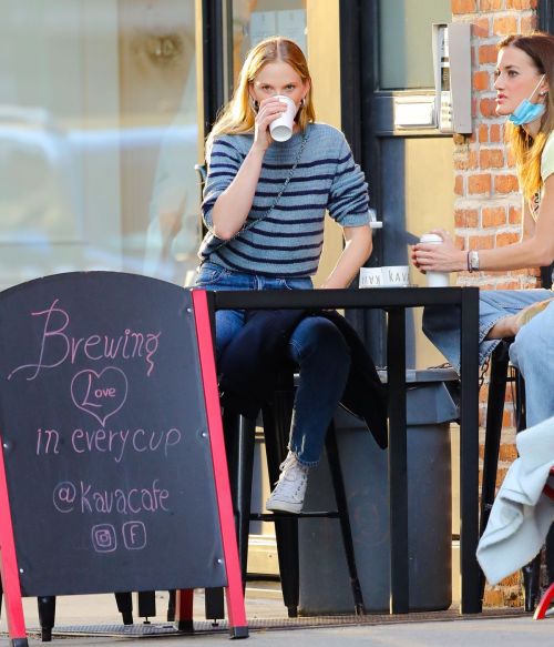 Anne Vyalitsyna Out for Coffee at The Kava in New York 2020/10/23 2
