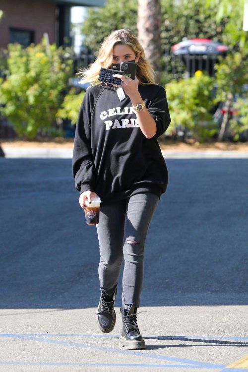 Ashley Benson Out for Coffee in Los Feliz 2020/09/25 1
