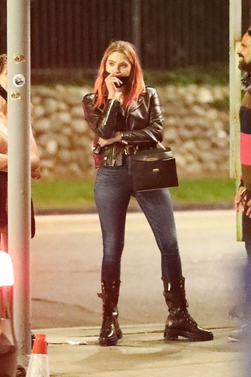 Ashley Benson Out for Dinner in Los Angeles 2020/10/21 5