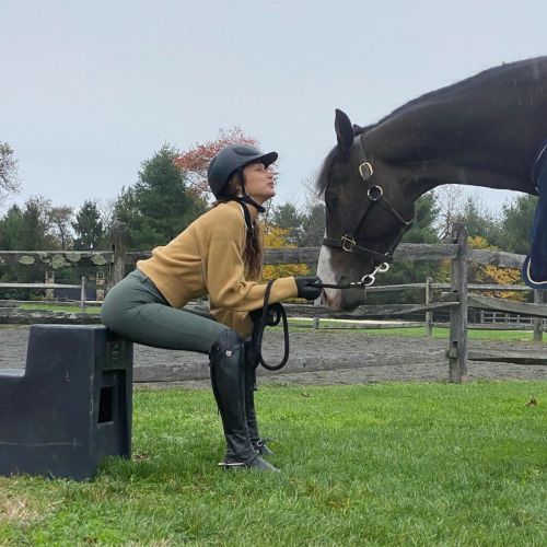 Bella Hadid in Equestrian outfits during photoshoot 2020/10/25