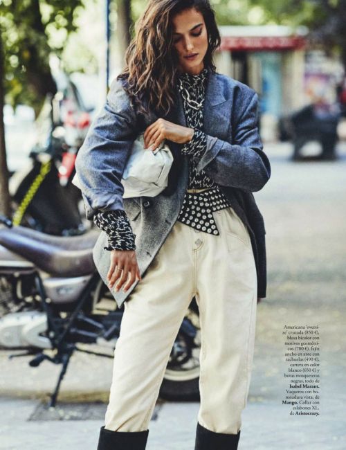 Blanca Padilla in Elle Magazine, Spain October 2020 Issue