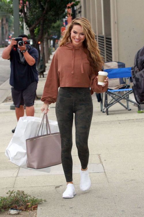 Chrishell Stause Leaves DWTS Studio in Los Angeles 2020/10/23 5