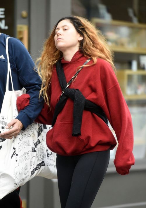 Eliza Doolittle Out and About in London 2020/09/23 3
