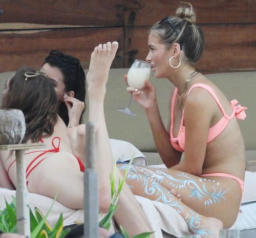 Hannah Palmer in Bikini at a Beach in Tulum 2020/09/20 5