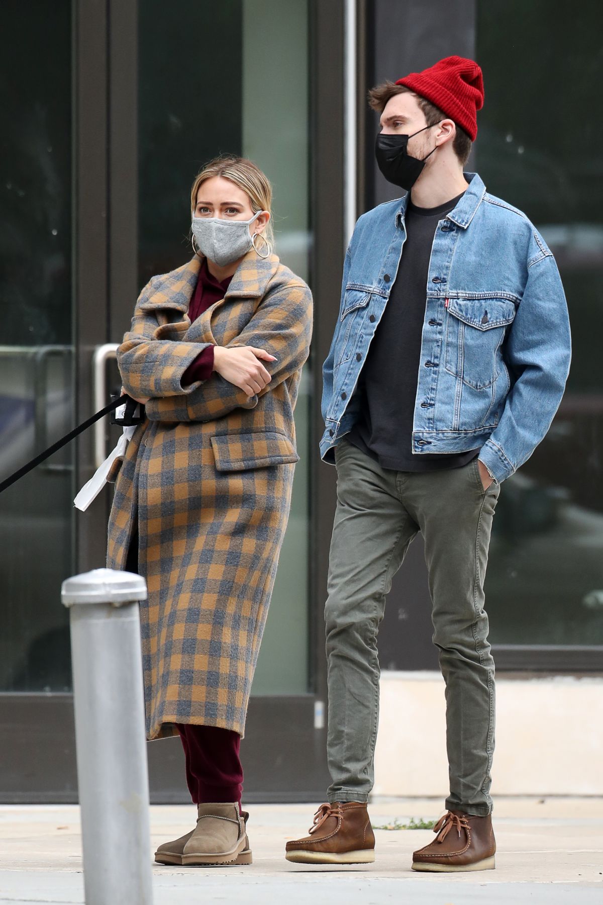 Hilary Duff and Her Husband Matthew Koma Out in New York 2020/10/25 5