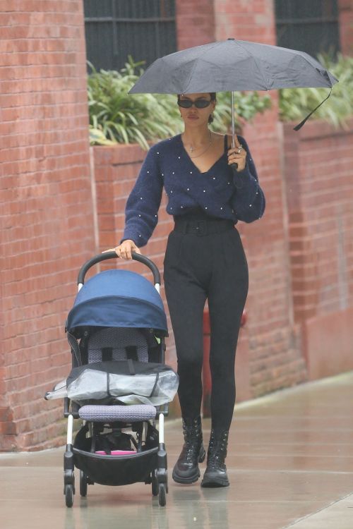 Irina Shayk Out and About in New York 2020/10/26 2