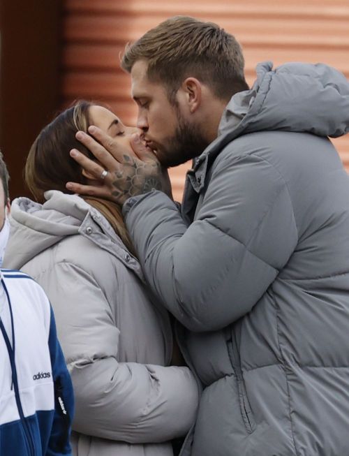 Jacqueline Jossa and Dan Osborne at Thorpe Park Resort in Surrey 2020/10/26 5