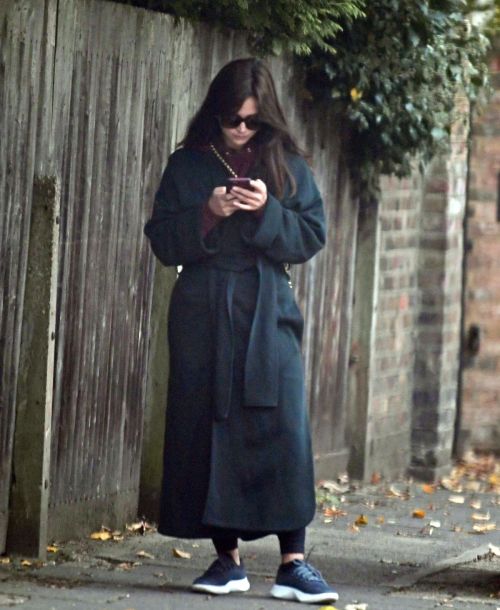 Jenna Coleman Out and About in London 2020/10/24 1