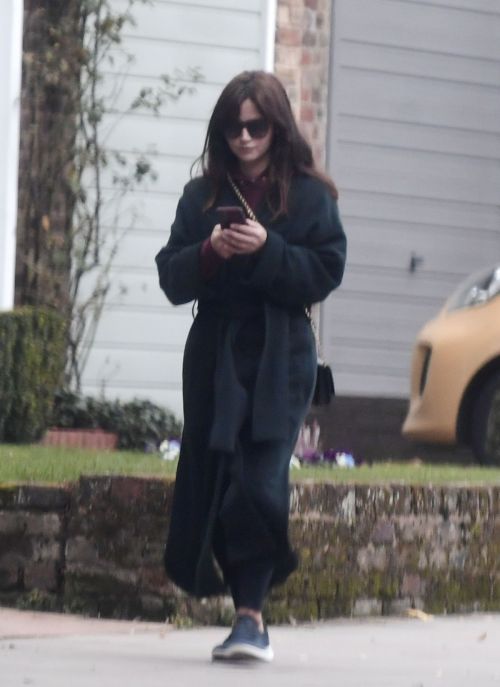 Jenna Coleman Out and About in London 2020/10/24 3