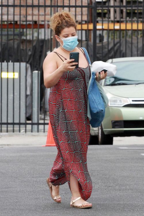 Justina Machado at Dancing with the Stars Studio in Los Angeles 2020/10/25 8
