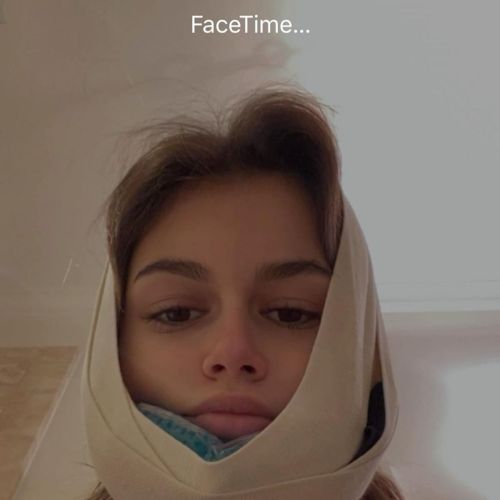 Kaia Gerber Gets Her Wisdom Teeth Removed - Instagram Photos 2020/10/24