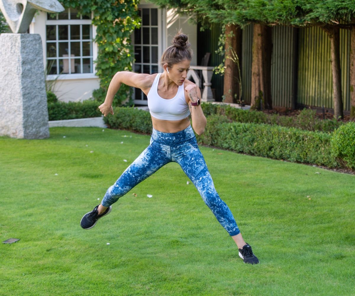 Katie Waissel Workout at a Park in London 2020/10/24 5