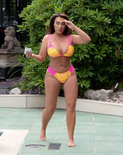 Lauren Goodger in Bikini at a Pool in Kent 2020/10/19 6