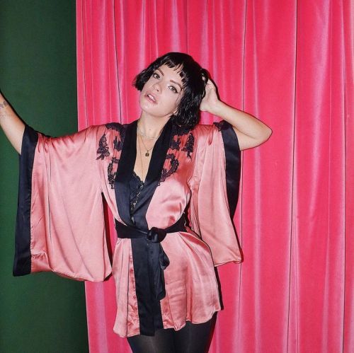 Lily Allen Shared Hot Photos in Instagram 2020/10/25 2
