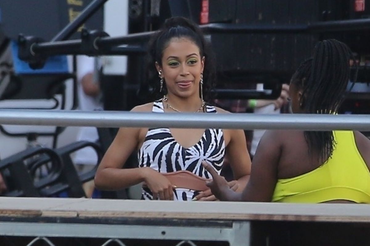 Liza Koshy Filming Fabletics Commercial 2020/10/26
