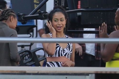 Liza Koshy Filming Fabletics Commercial 2020/10/26 2