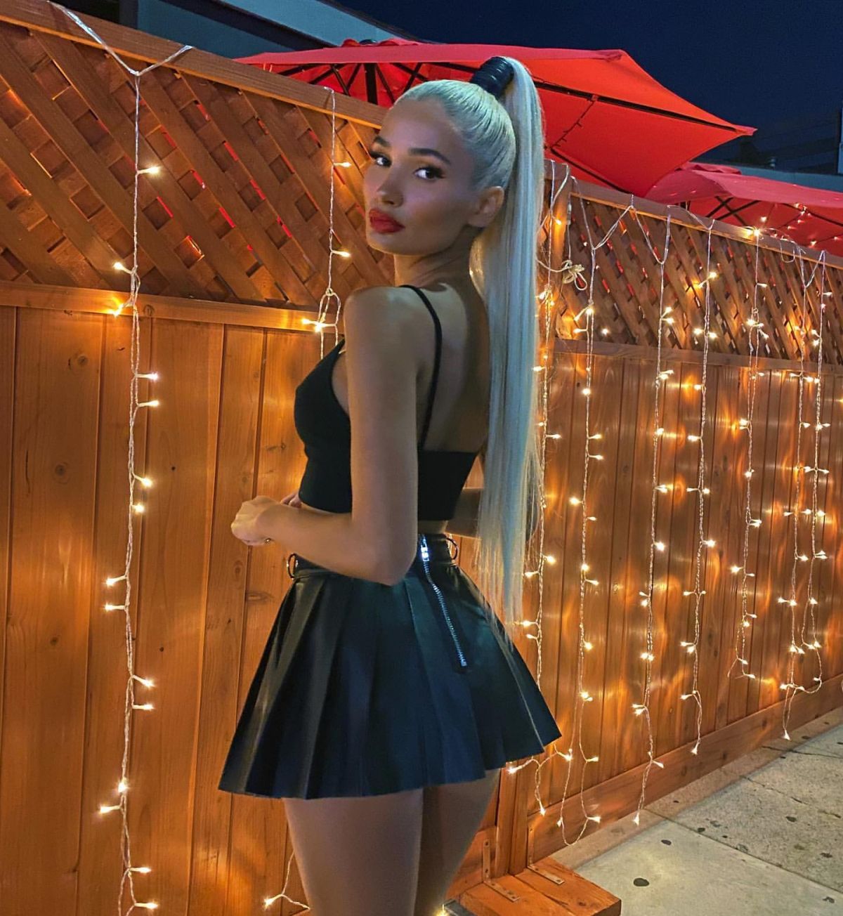 Pia Mia Perez in Black Short Skirt Instagram Photos 2020/10/25