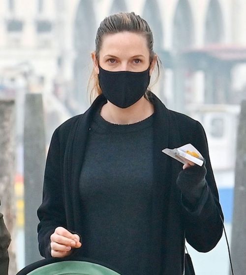 Rebecca Ferguson Out and About in Venice 2020/10/23 4