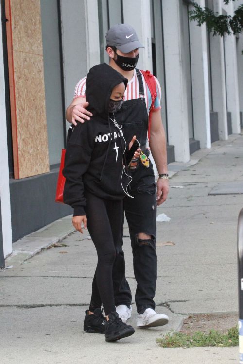 Skai Jackson and Alan Bersten Leaves Dance Rehearsal in Los Angeles 202/10/24 1