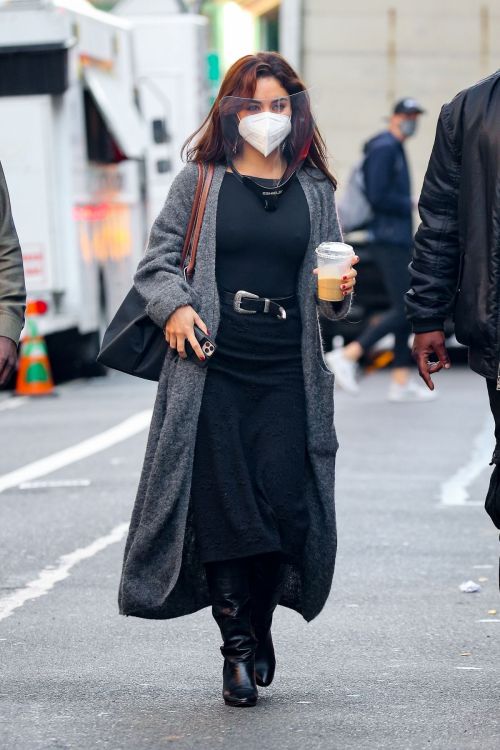 Vanessa Hudgens on the Set of Tick Tick Boom! Set in New York 2020/10/22 1