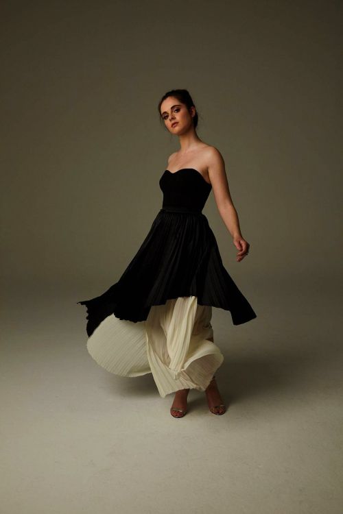 Vanessa Marano Photoshoot for Darling Magazine, October 2020 Issue