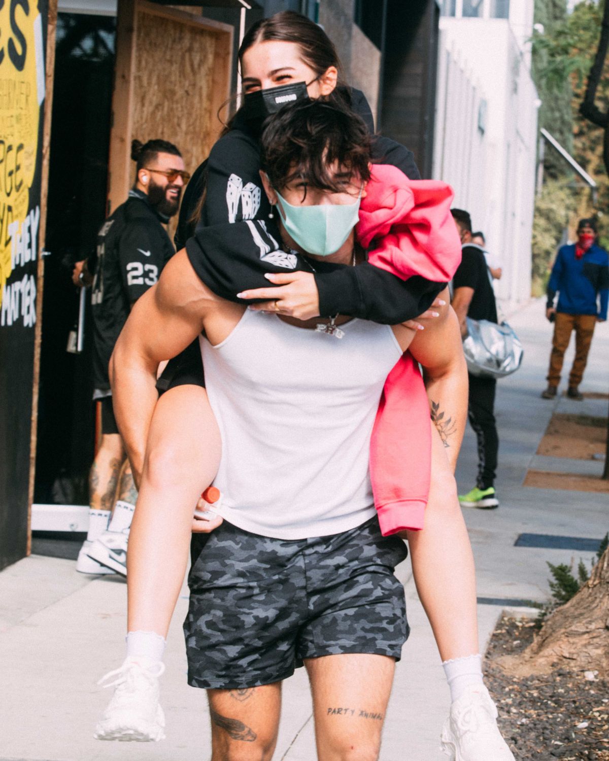 Addison Rae Gets Piggy Back Ride from Bryce Hall Out in Los Angeles 2020/11/12 1