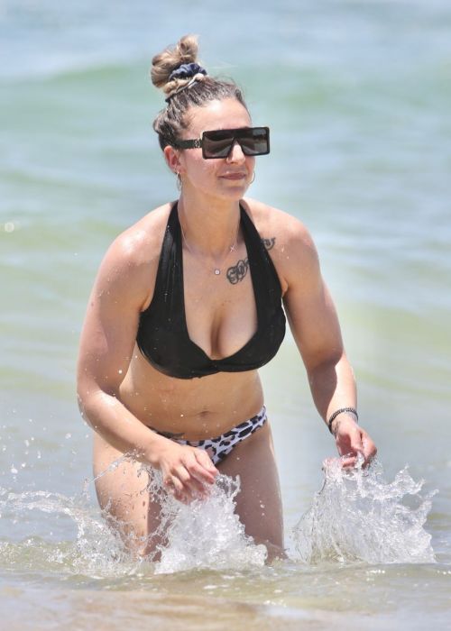 Amanda Micallef in Bikini at a Beach on Gold Coast 2020/11/14