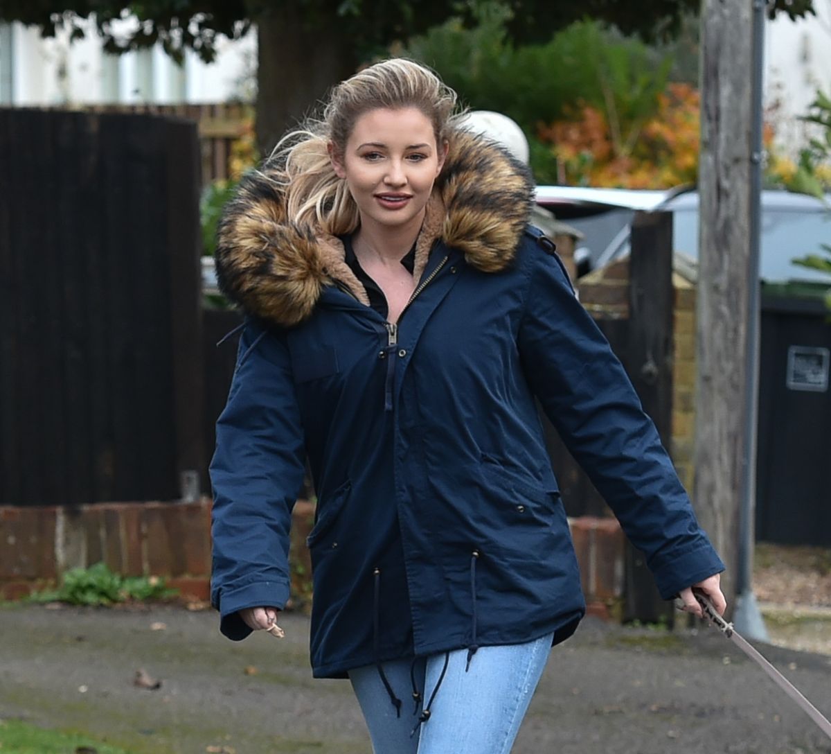 Amy Hart Out with Her Dog in West Sussex 2020/11/27