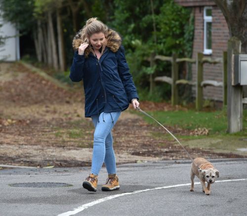 Amy Hart Out with Her Dog in West Sussex 2020/11/27 10