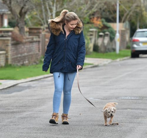 Amy Hart Out with Her Dog in West Sussex 2020/11/27 12