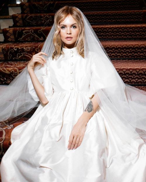 Anastasiya Shcheglova Photoshoot for vesssna.com, 2020 Issue 18