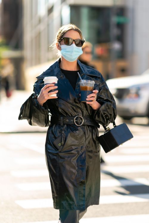 Ashley Benson in Black Leather Long Coat Out and About in New York 2020/11/16