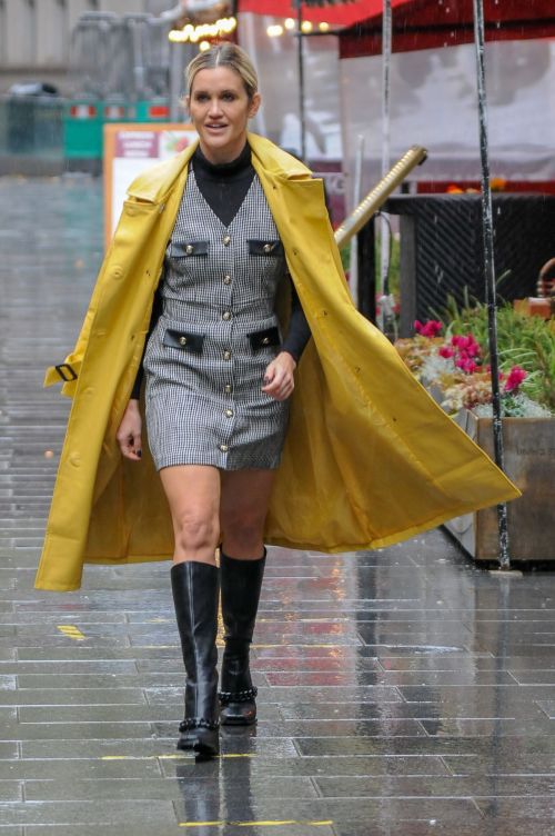 Ashley Roberts in Yellow Long Coat Leaves Global Radio in London 2020/10/29 2
