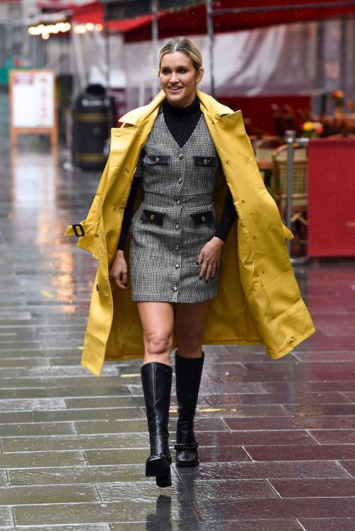 Ashley Roberts in Yellow Long Coat Leaves Global Radio in London 2020/10/29 5