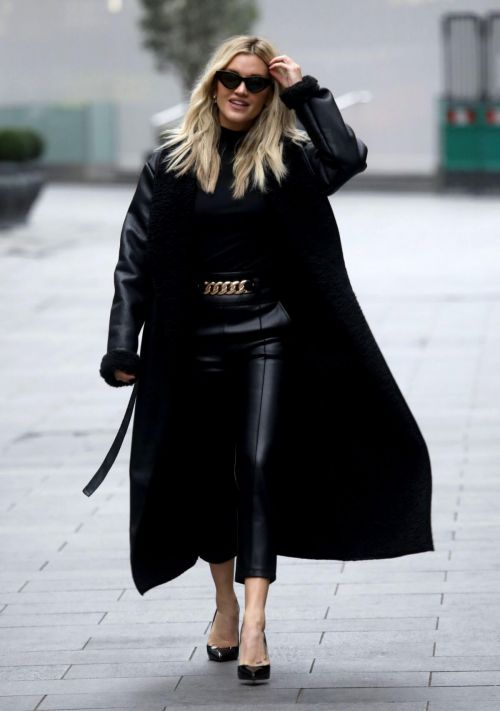 Ashley Roberts seen in Black Outfit Leaves Global Studios in London 11/25/2020 3