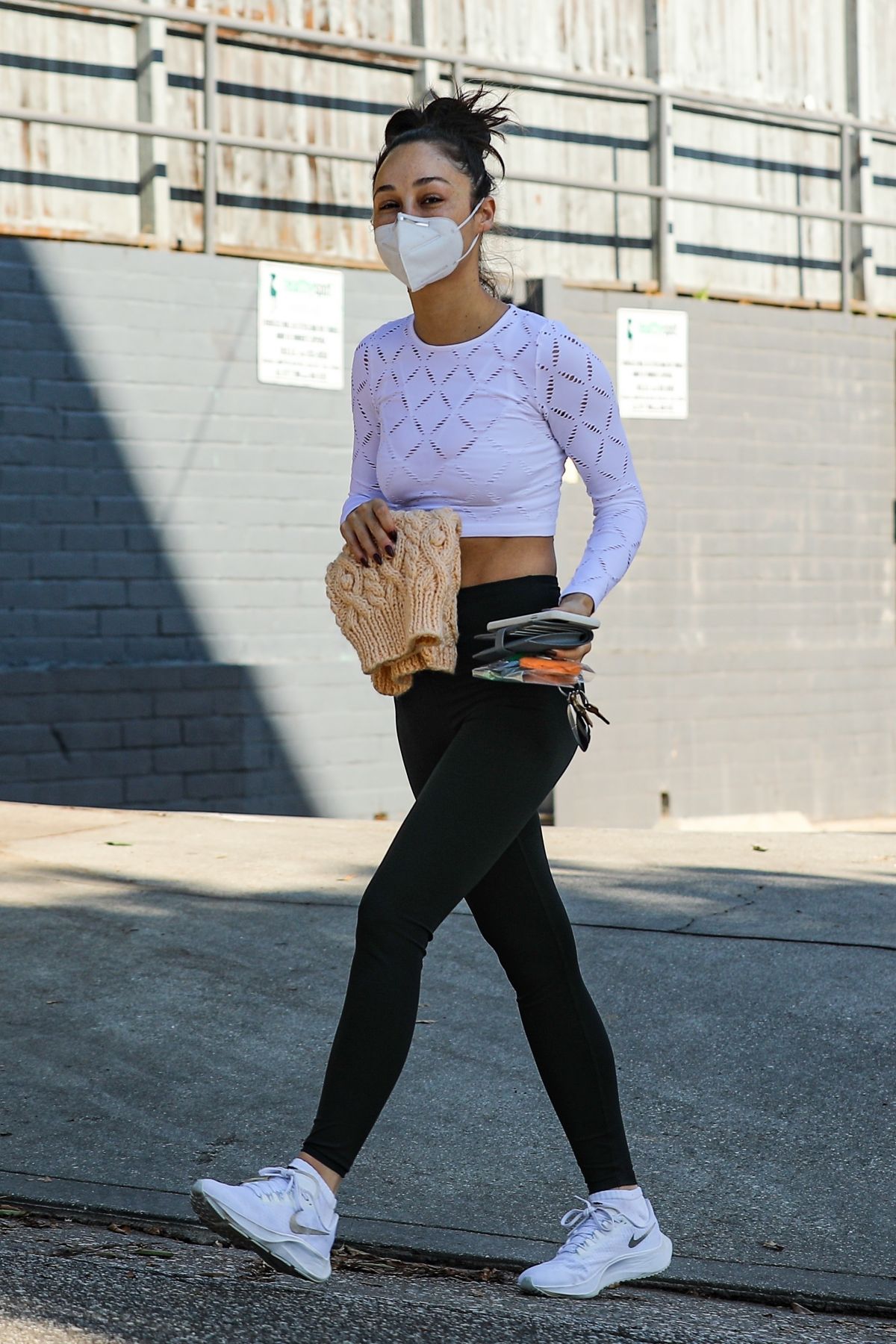 Cara Santana Leaves a Gym in West Hollywood 2020/10/28