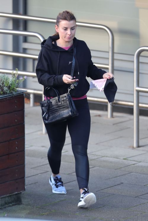 Coleen Rooney Out Shopping in Alderley Edge 2020/11/13