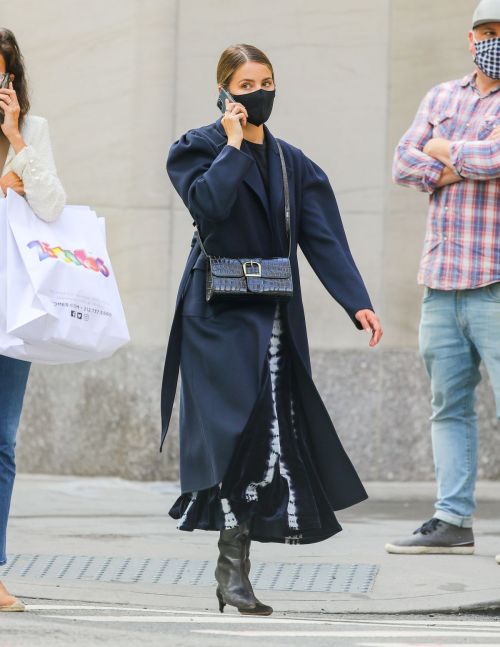 Dianna Agron in Long Black Coat with Face Mask Out in New York 2020/10/20