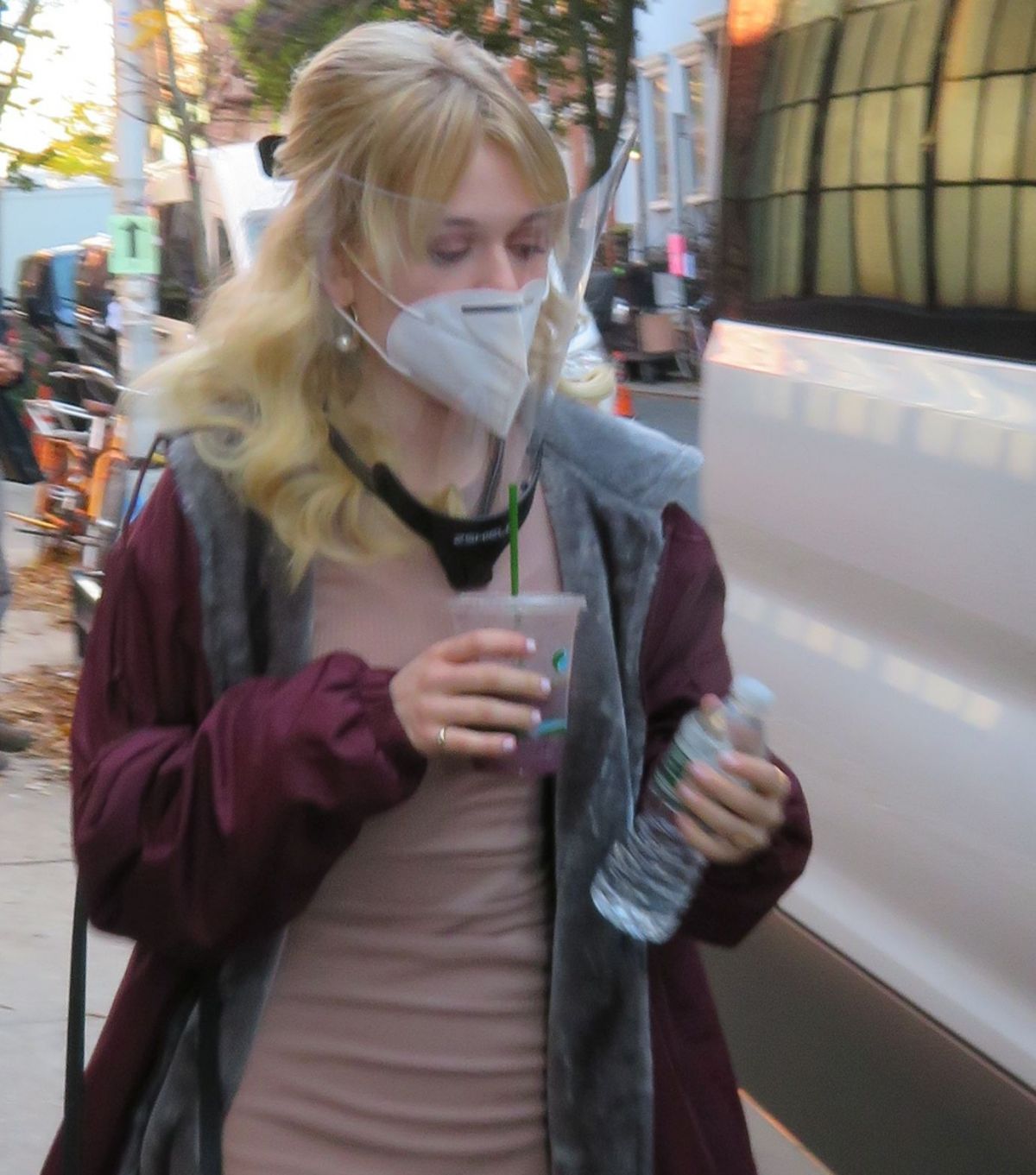 Emily Alyn Lind on the Set of Gossip Girl in New York 2020/11/16