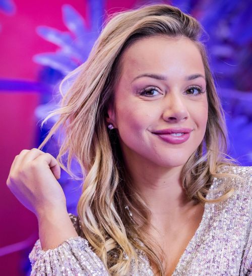 Emma Heesters at WONDR Experience in Amsterdam 2020/11/27 1
