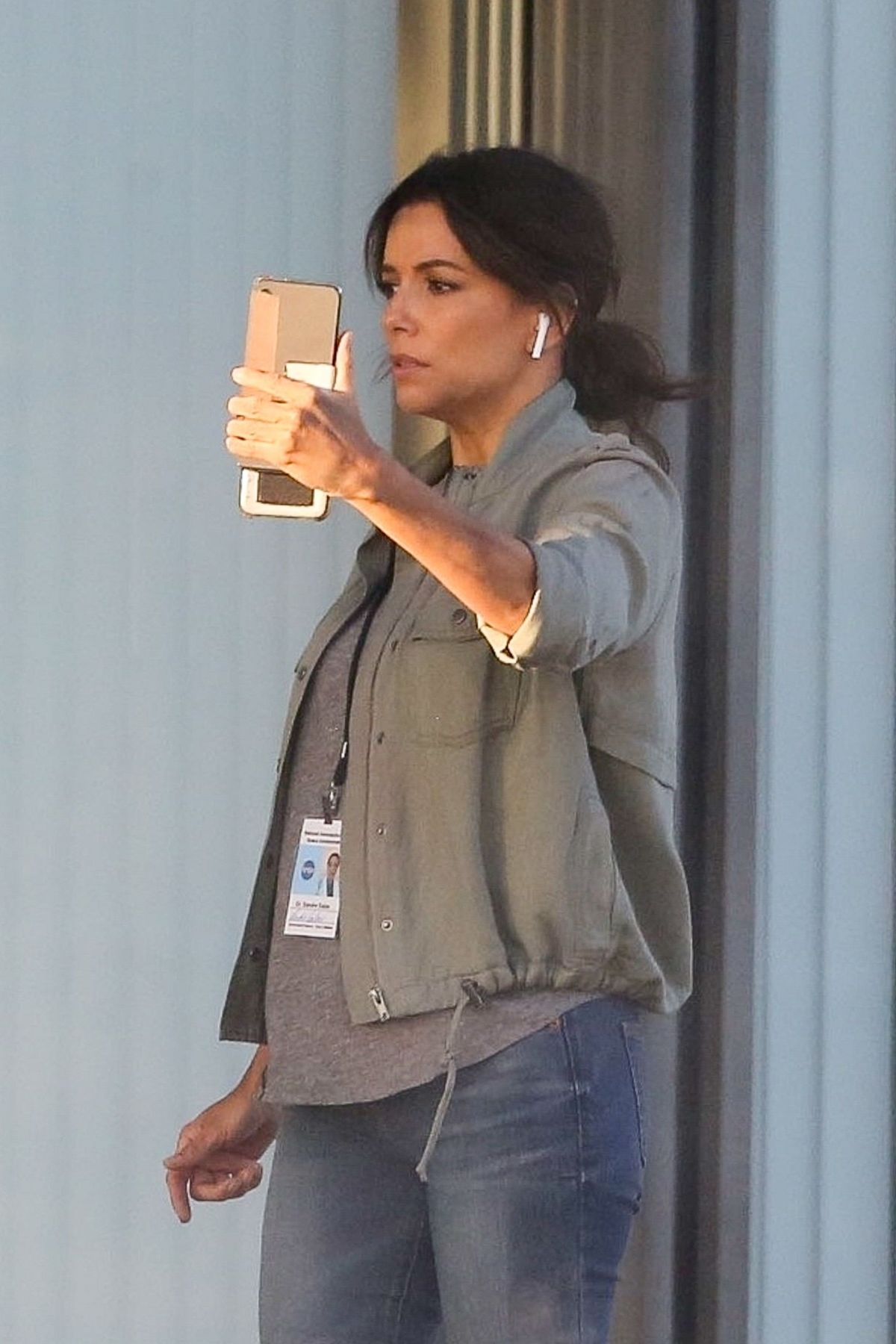 Eva Longoria on the Set of a New Movie in Los Angeles 2020/11/22