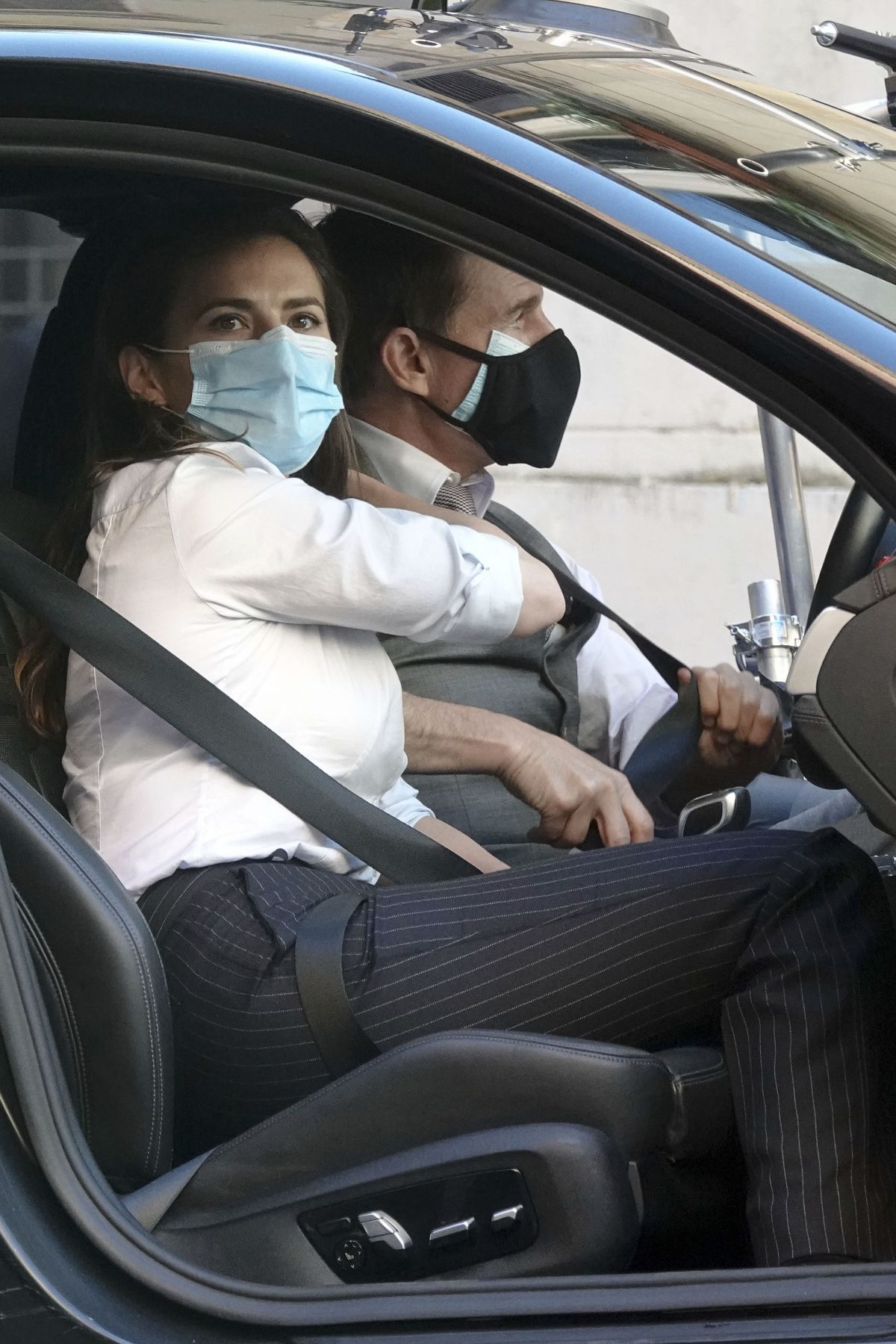 Hayley Atwell and Tom Cruise on the set of Mission Impossible 7 in Rome 2020/11/26