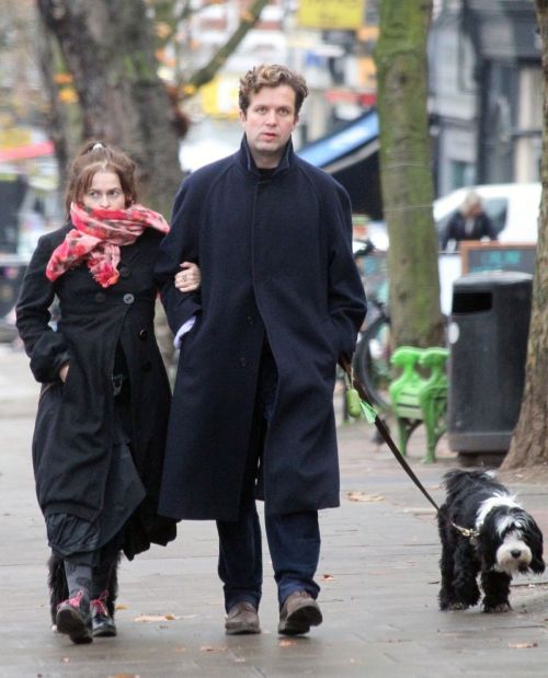 Helena Bonham Carter and Rye Dag Holmboe walks Out in London 2020/11/25 1