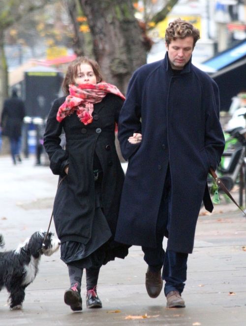 Helena Bonham Carter and Rye Dag Holmboe walks Out in London 2020/11/25 3