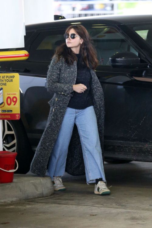 Jenna-Louise Coleman in Long Coat with Jeans at a Gas Station in London 2020/11/15 4